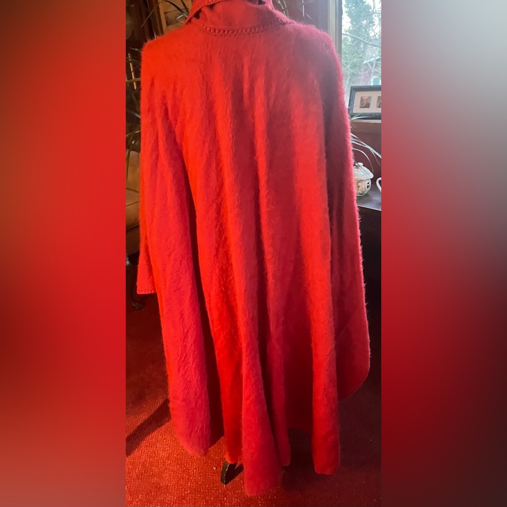 Vibrant Red Buttoned Cape - Picture 2 of 4